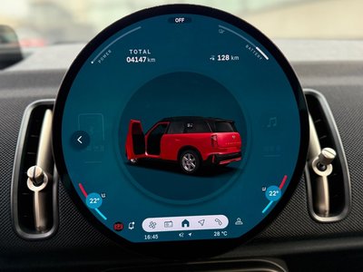 صورة 8 لـ 2025 MINI COOPER COUNTRYMAN ELECTRIC