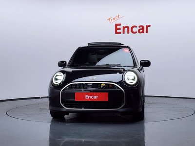 صورة 2 لـ 2024 MINI COOPER S