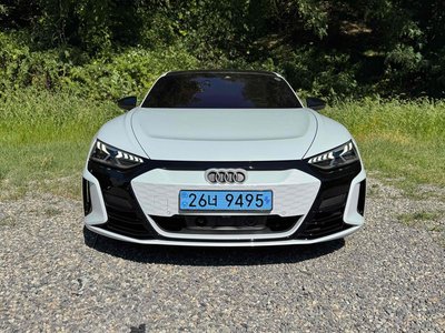 2022 AUDI E-TRON GT 照片 1
