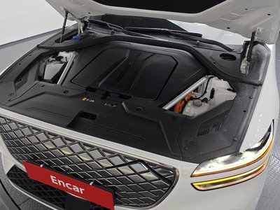 صورة 7 لـ 2022 Genesis ELECTRIFIED GV70