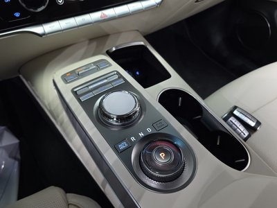 صورة مصغرة 12 لـ 2022 Genesis ELECTRIFIED GV70