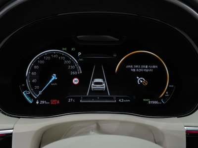صورة مصغرة 11 لـ 2022 Genesis ELECTRIFIED GV70