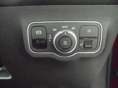 2025 Mercedes-BENZ GLB 缩略图 15