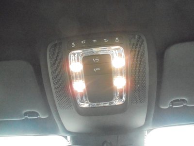 2025 Mercedes-BENZ GLB 缩略图 16