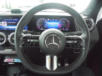 2025 Mercedes-BENZ GLB 缩略图 11