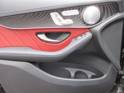 MERCEDES-BENZ GLC - 8