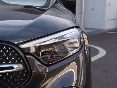 MERCEDES-BENZ GLC - 4