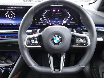 2025 BMW 5 SERIES — миниатюра 14