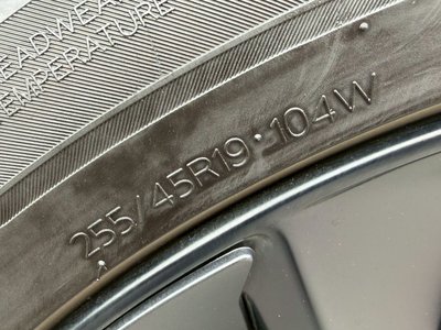 2025 Tesla MODEL Y thumbnail 34