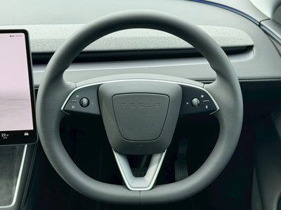 2025 Tesla MODEL Y thumbnail 37