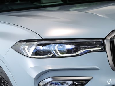 BMW X7 - 8