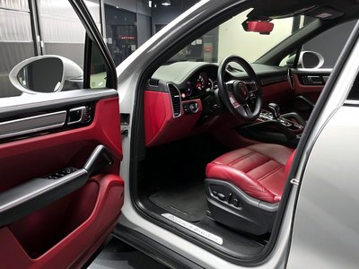PORSCHE CAYENNE - 10