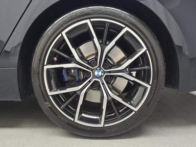 BMW 5 SERIES - 8