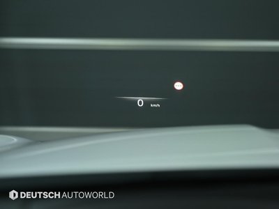 2022 Genesis GV70 — миниатюра 17