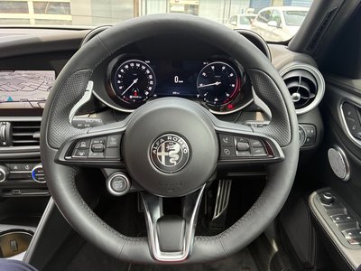 2025 ALFA Romeo JULIA 缩略图 11