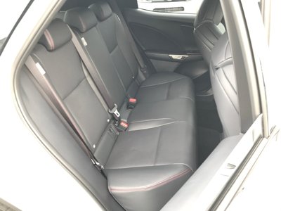 2026 Lexus LBX 缩略图 50