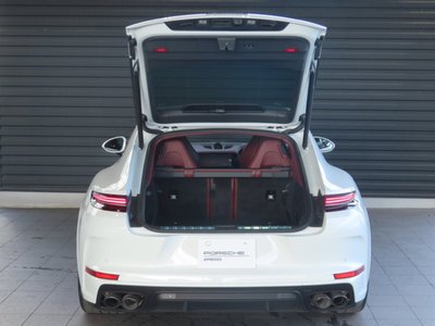 2024 Porsche PANAMERA photo 9
