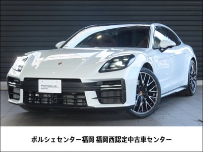 2024 Porsche PANAMERA photo 1