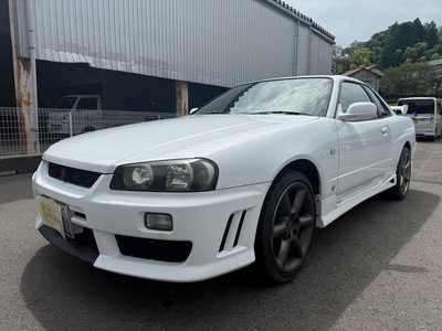 NISSAN SKYLINE
