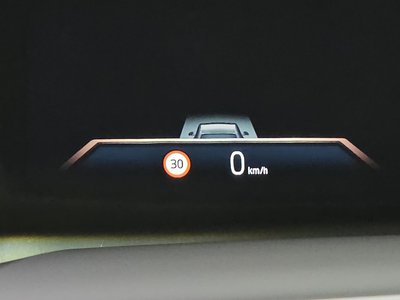 2025 BMW 5 SERIES thumbnail 25