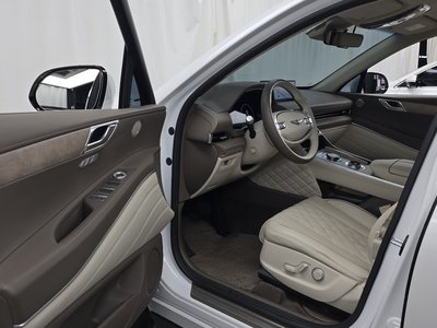 2023 Genesis GV80 — миниатюра 13