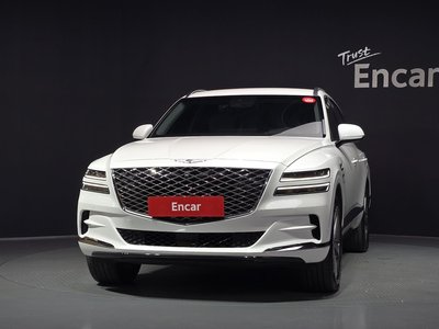 صورة 2 لـ 2023 Genesis GV80