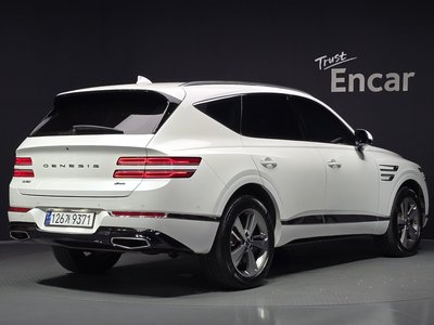 صورة 4 لـ 2023 Genesis GV80