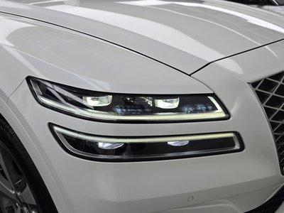صورة 9 لـ 2023 Genesis GV80
