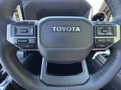 2025 Toyota LAND CRUISER 250 — миниатюра 25