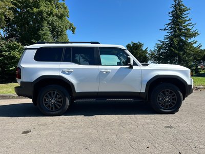 2025 Toyota LAND CRUISER 250 — миниатюра 5