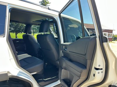 2025 Toyota LAND CRUISER 250 — миниатюра 11