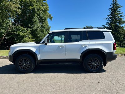 2025 Toyota LAND CRUISER 250 — миниатюра 4