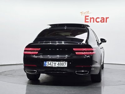 GENESIS G80 (RG3) - 3