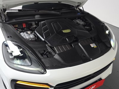 PORSCHE CAYENNE - 7