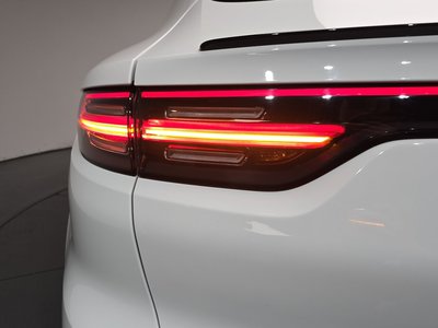 PORSCHE CAYENNE - 10