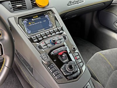 2018 Lamborghini AVENTADOR — миниатюра 14