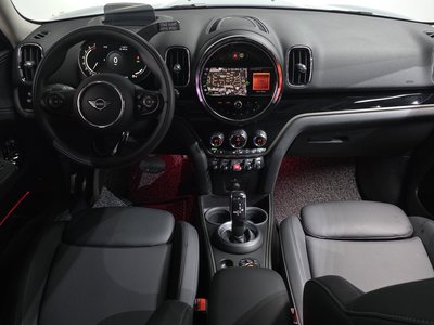 MINI COUNTRYMAN - 5