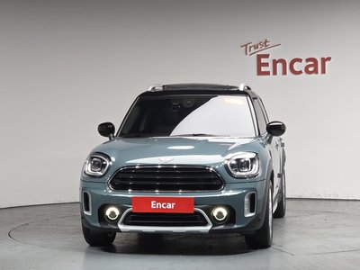 MINI COUNTRYMAN - 3