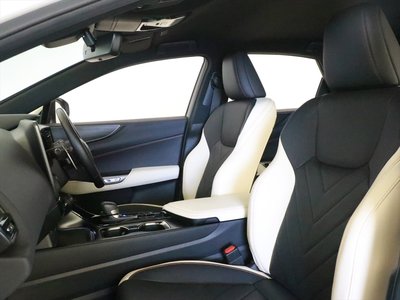صورة مصغرة 20 لـ 2022 Lexus NX