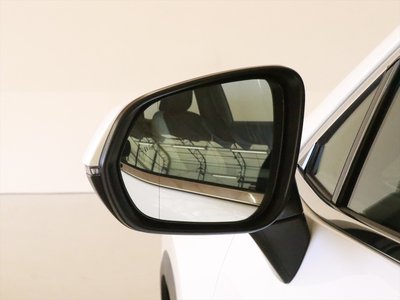 صورة 6 لـ 2022 Lexus NX