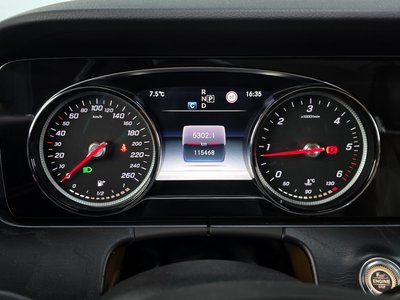 MERCEDES-BENZ E-CLASS - 8