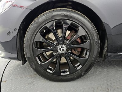 MERCEDES-BENZ E-CLASS - 6