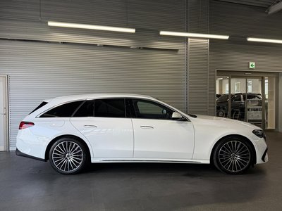 MERCEDES-BENZ E-CLASS - 6