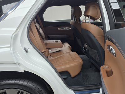 2024 Genesis GV70 — миниатюра 12