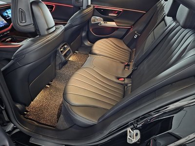 MERCEDES-BENZ E-CLASS - 8