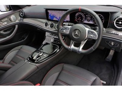 2019 Mercedes-BENZ E-CLASS thumbnail 6