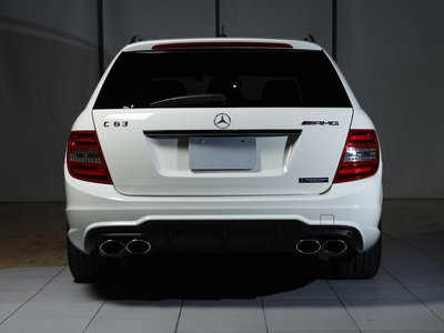 2011 Mercedes-BENZ C-CLASS AMG photo 4