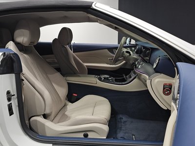 MERCEDES-BENZ E-CLASS - 10