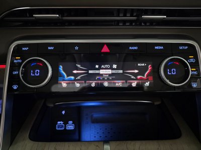 GENESIS GV80 - 10