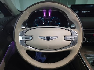GENESIS GV80 - 6